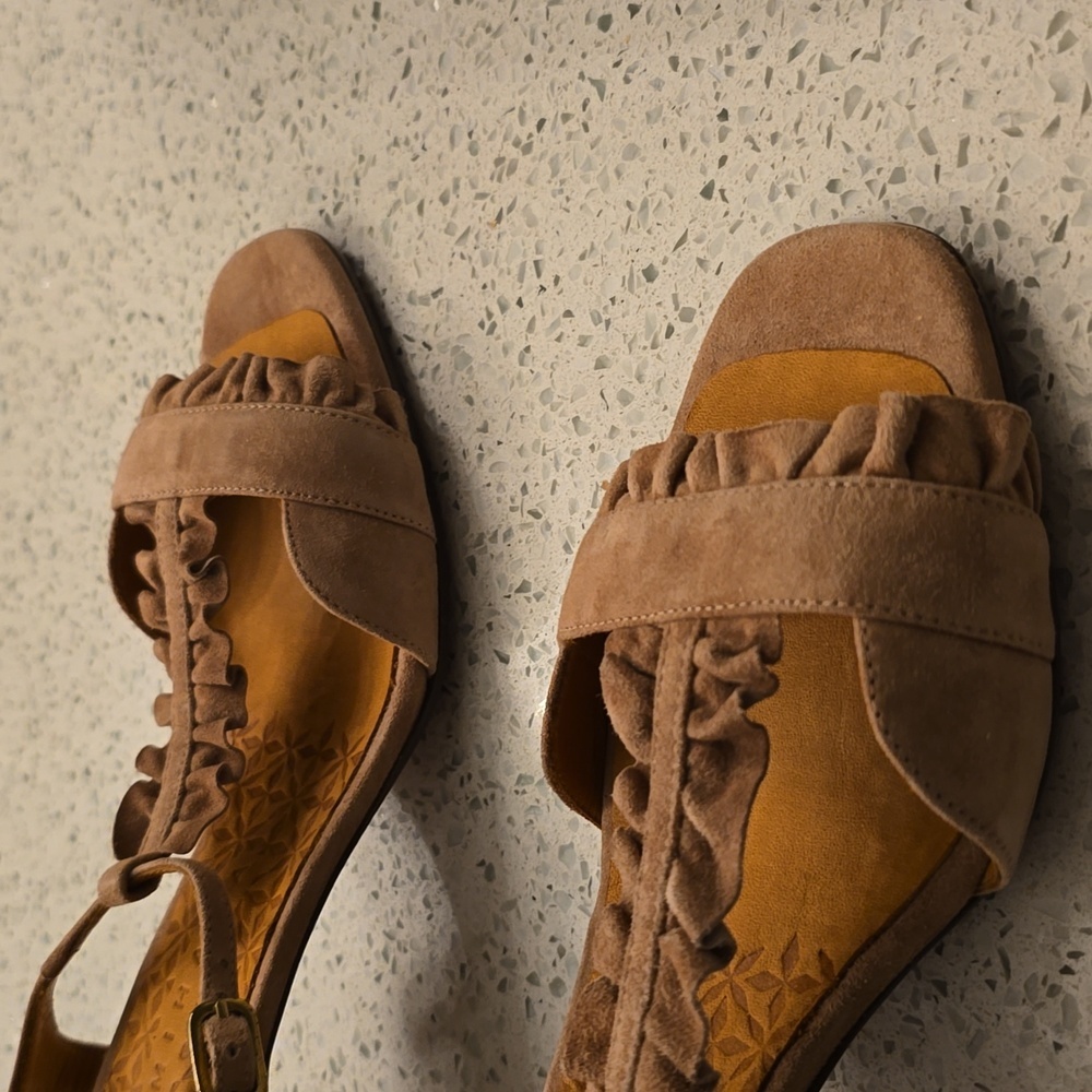 Chie Mihara Dusty Rose suede Sandals size 40 (9/9.5) never worn - Picture 10 of 13